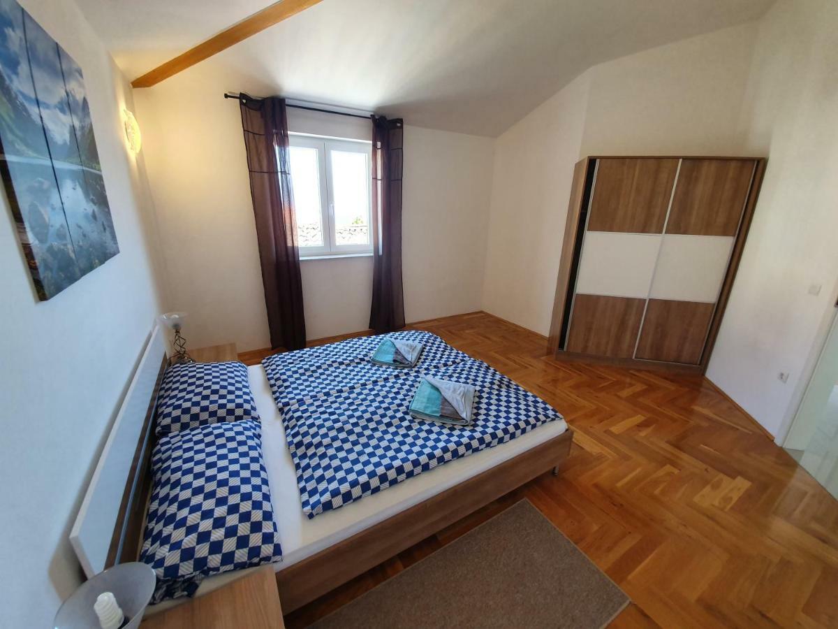 Apartman Dubravka 1 Lovran Exteriör bild