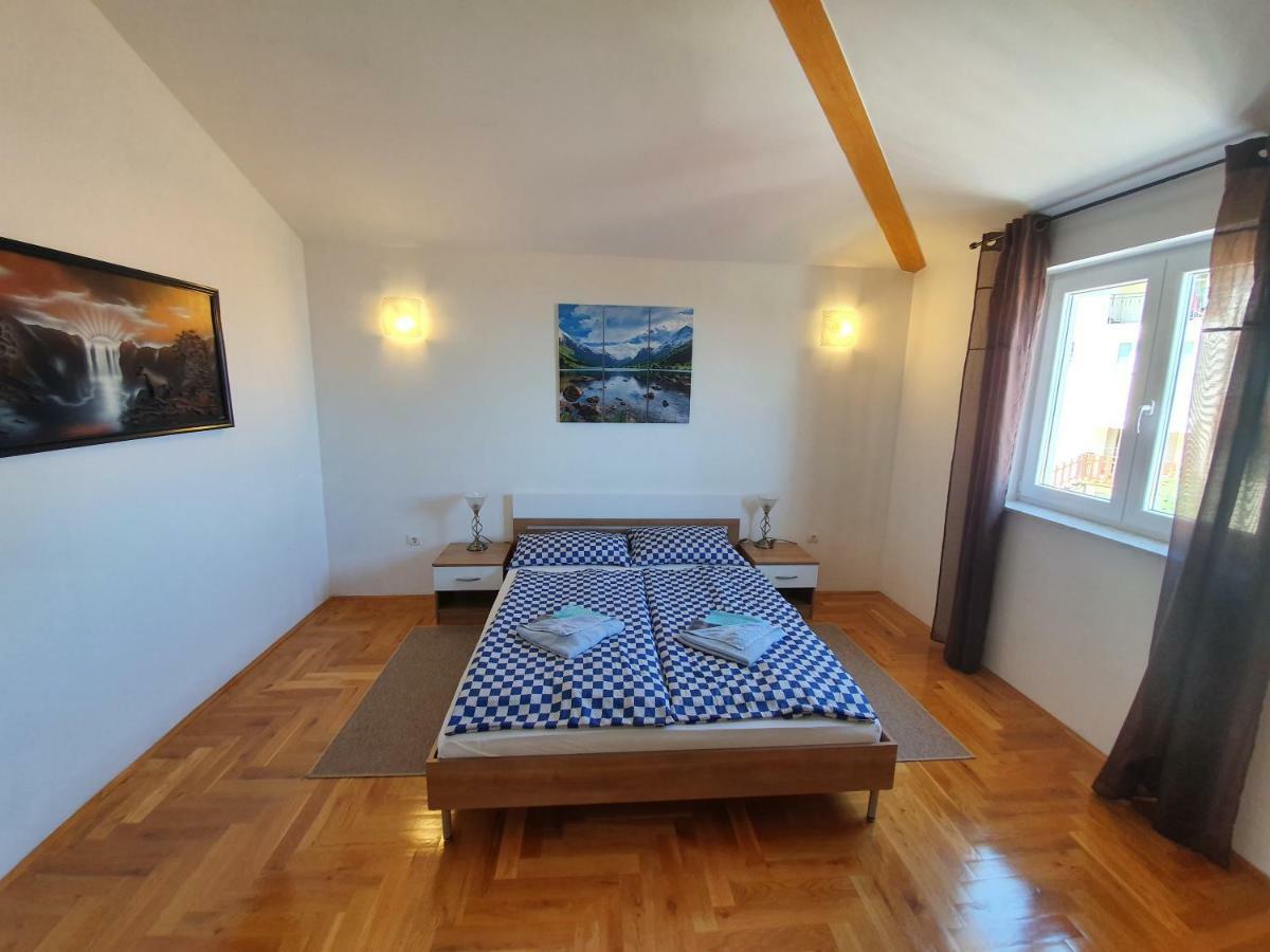 Apartman Dubravka 1 Lovran Exteriör bild