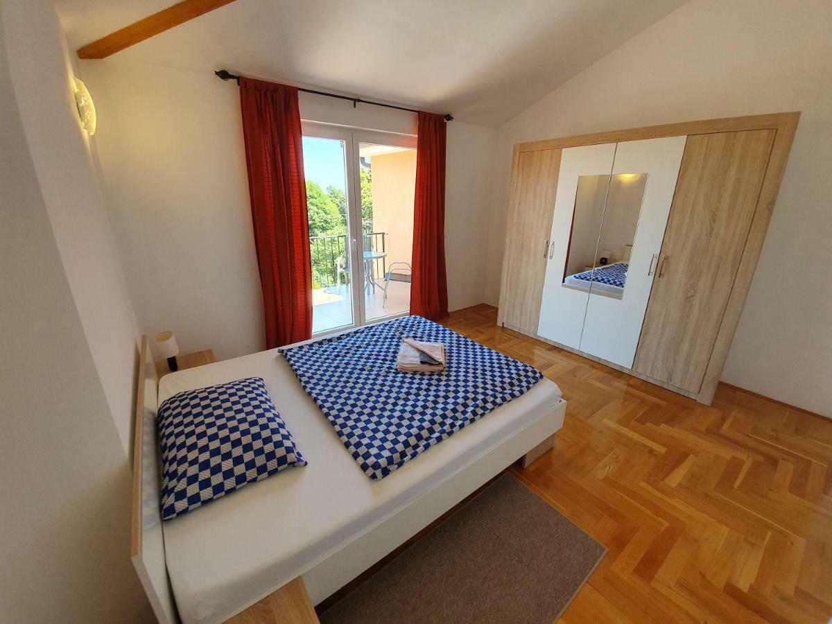 Apartman Dubravka 1 Lovran Exteriör bild